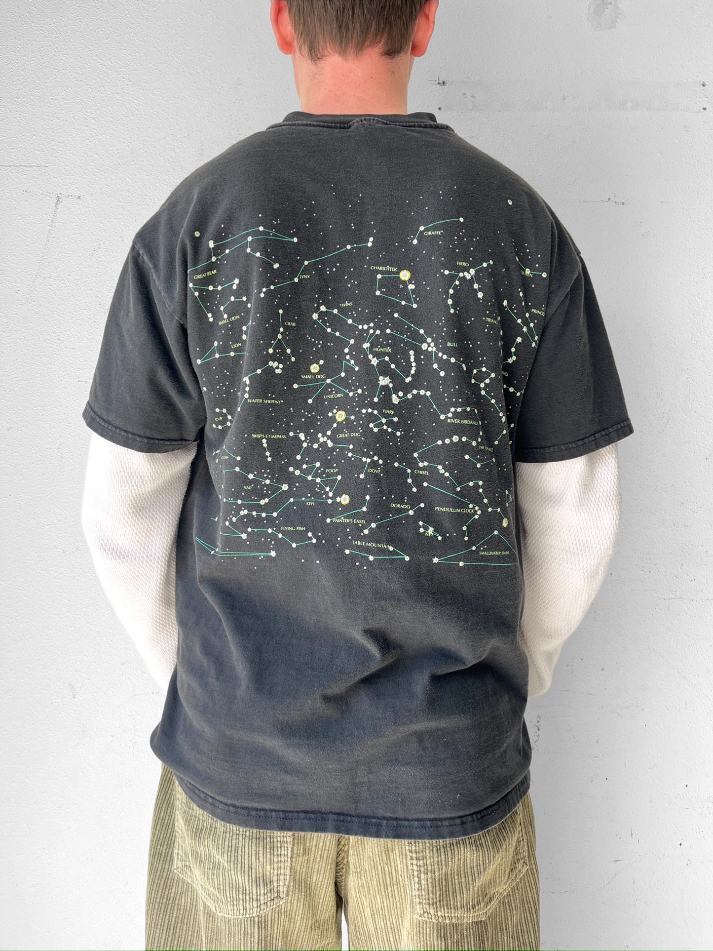 90’s Heavenly Bodies Astrology Constellation Art Shirt - L