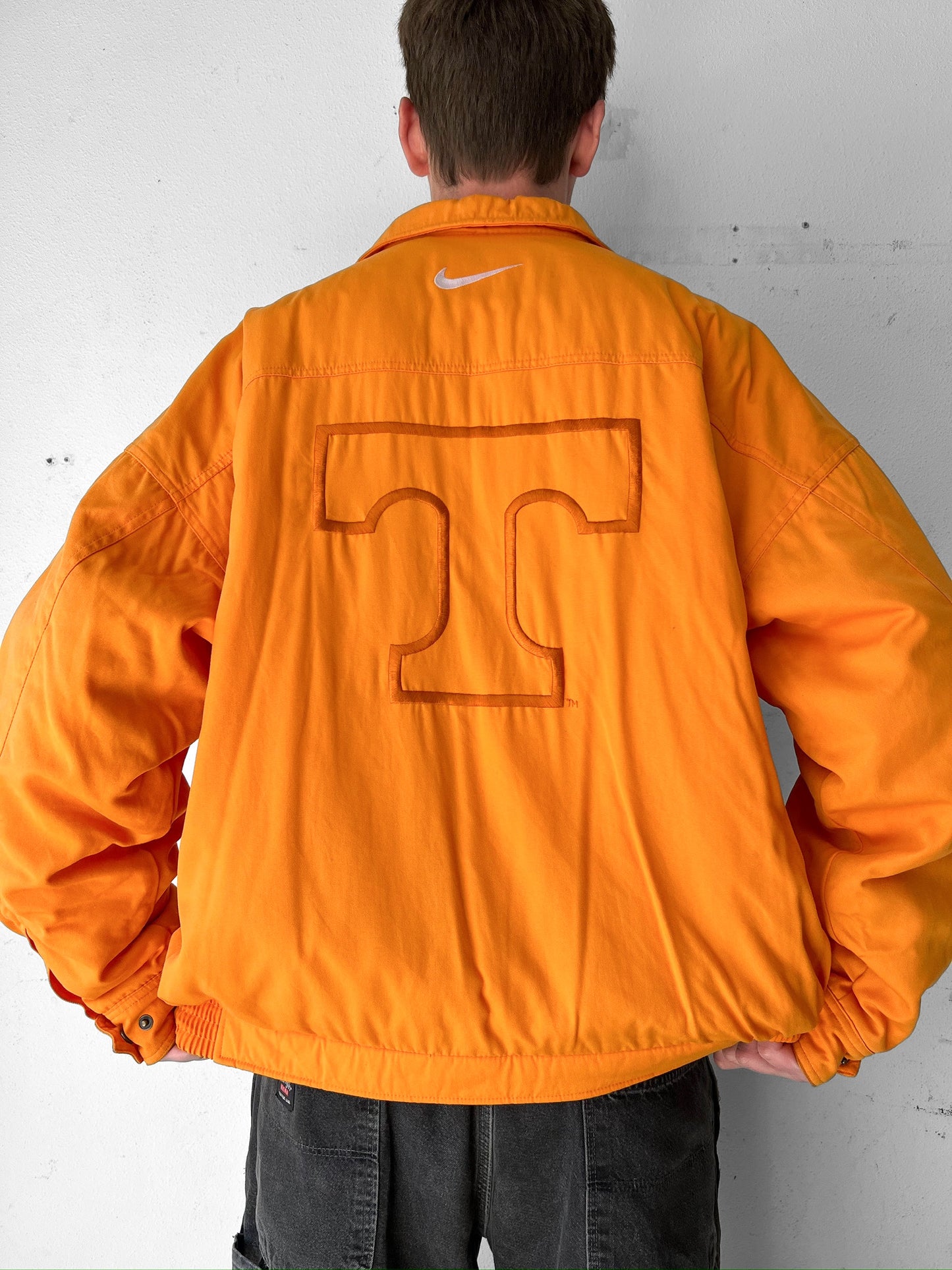 Nike Swoosh Tennessee Puffer Jacket - L