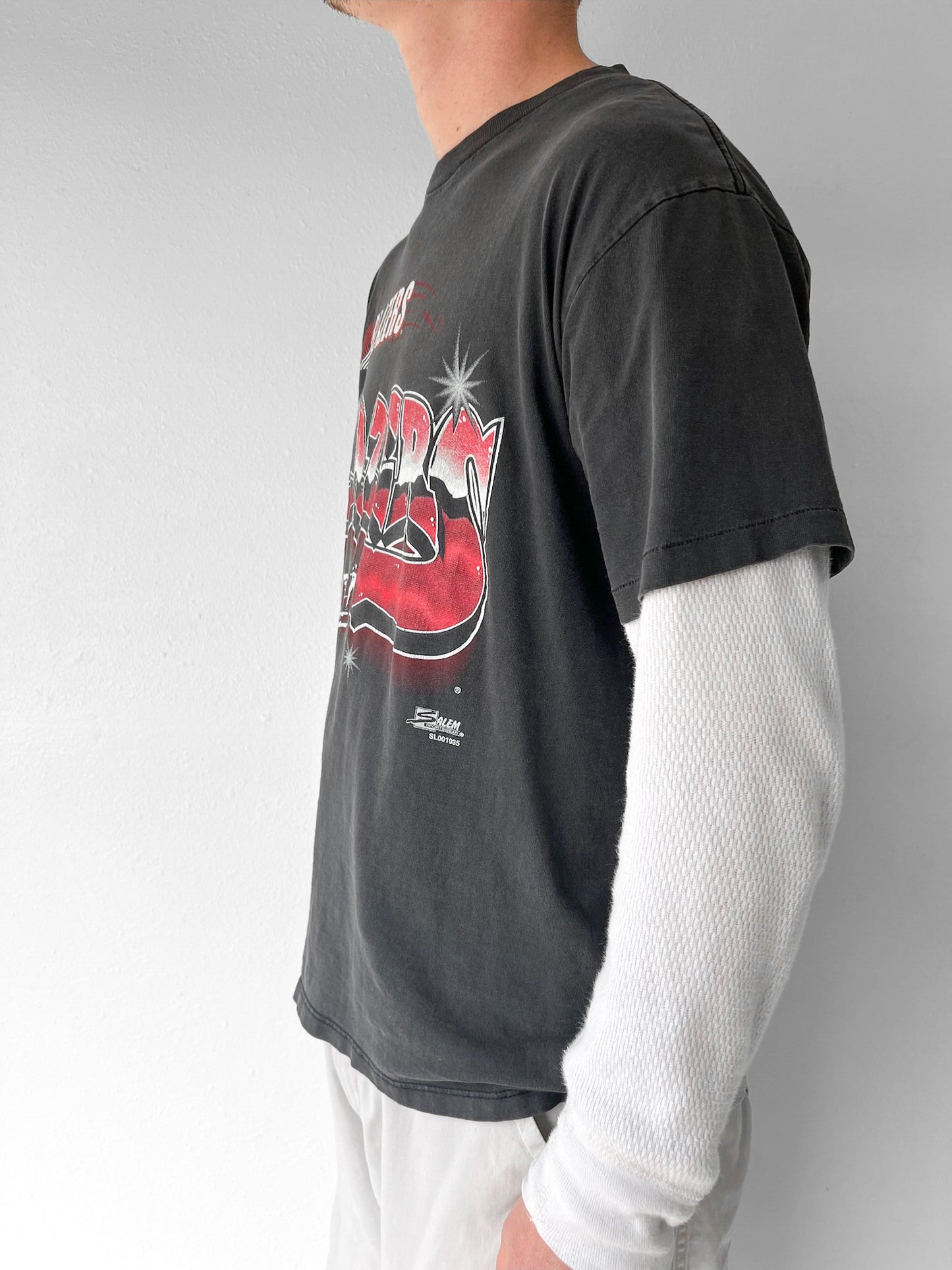 90’s Portland Trailblazers NBA Graffiti Shirt - M