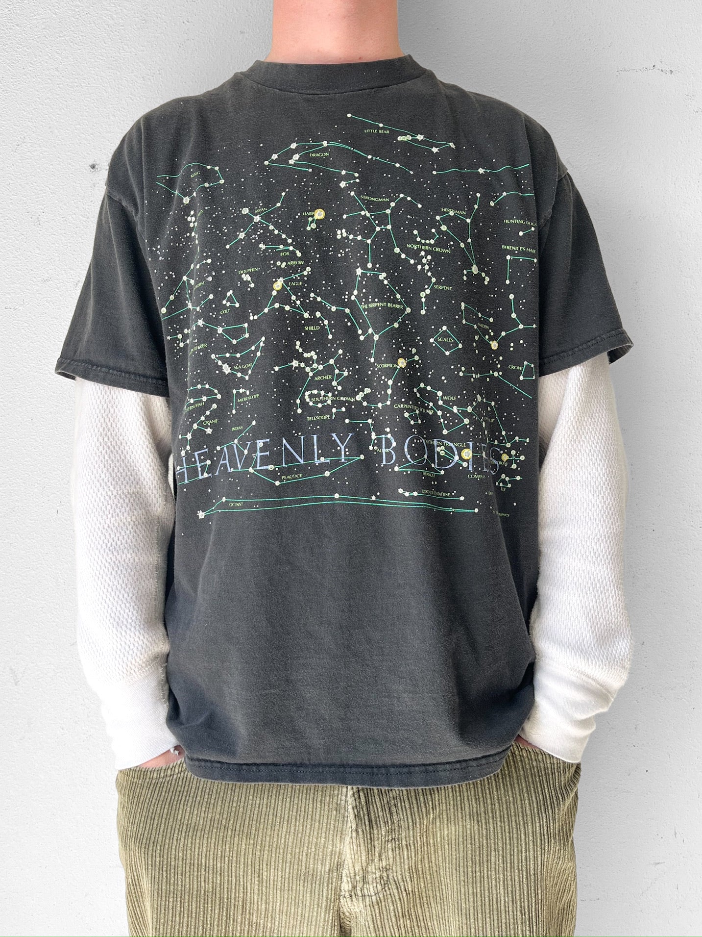 90’s Heavenly Bodies Astrology Constellation Art Shirt - L