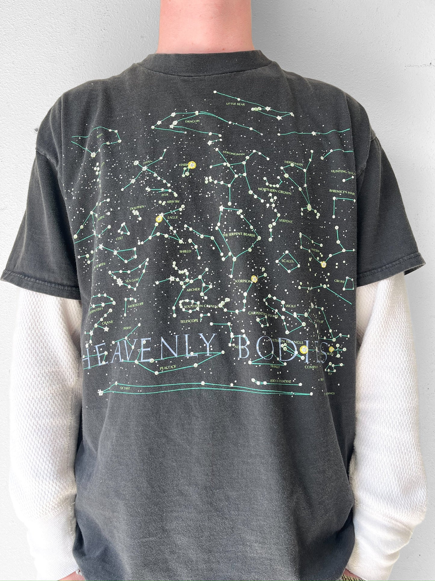 90’s Heavenly Bodies Astrology Constellation Art Shirt - L