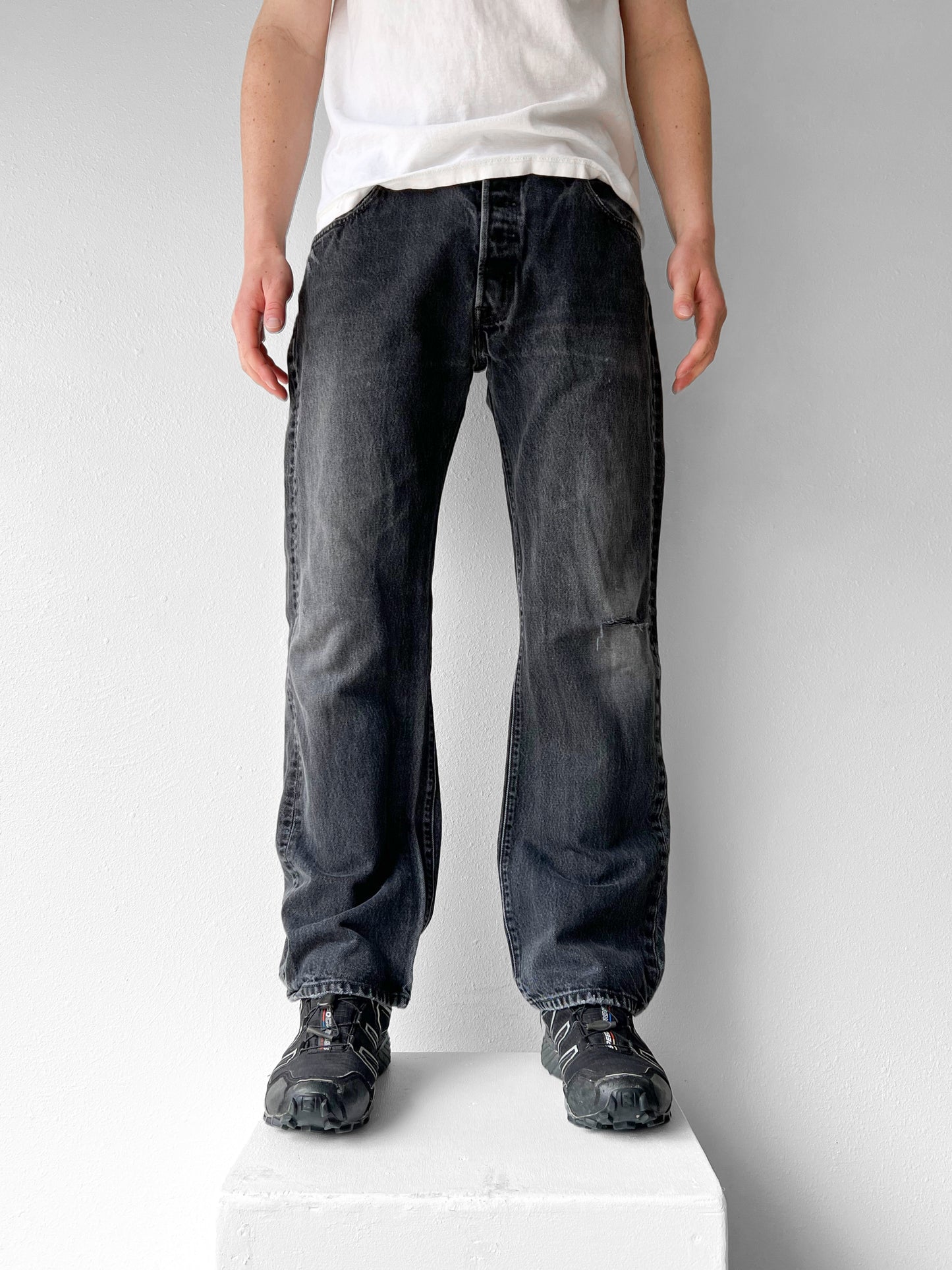 Levi's Faded Black 501 Jeans - 36 x 32