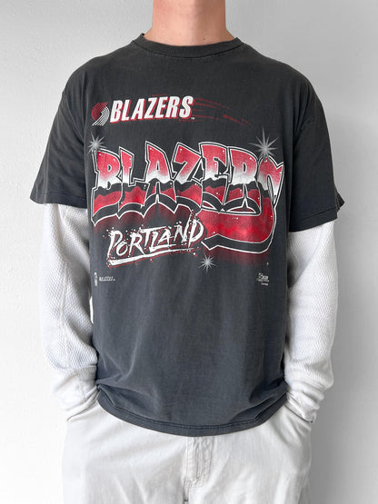 90’s Portland Trailblazers NBA Graffiti Shirt - M