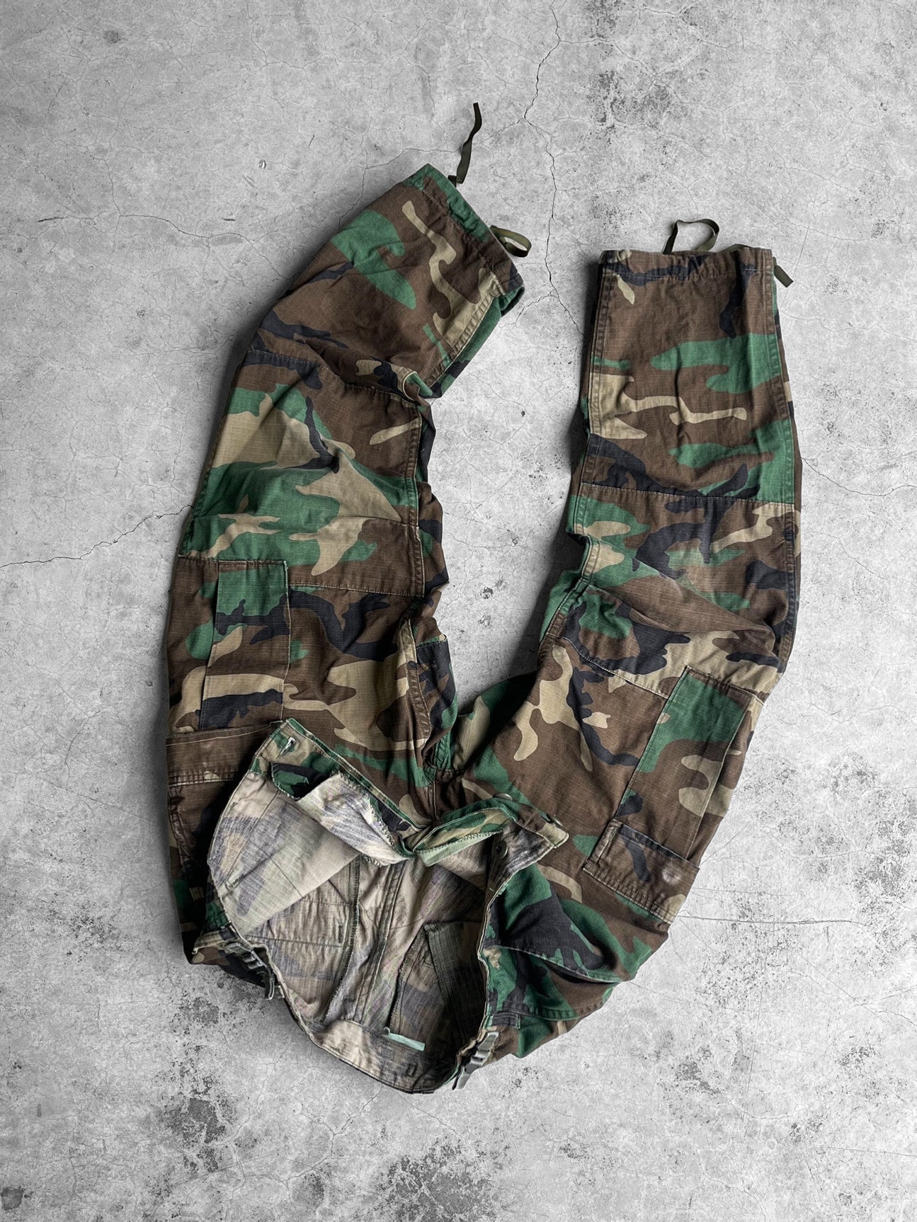 Army Camo Cargo Pants - 29 x 30